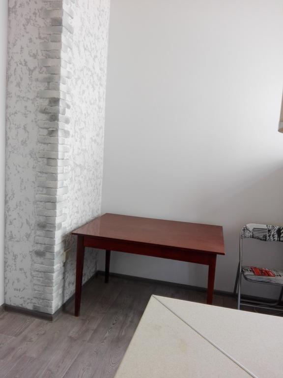 Apartment On Kryvorizhstal Street 35-24 Krivói Rog Exterior foto